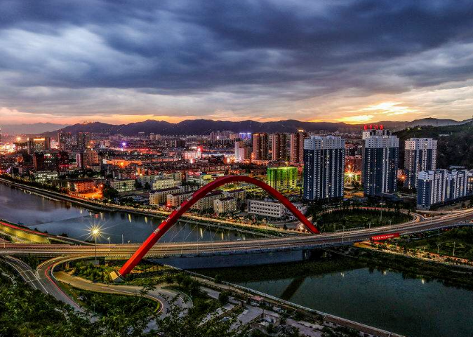 张家口，历史与文化交融中的现代转型之城